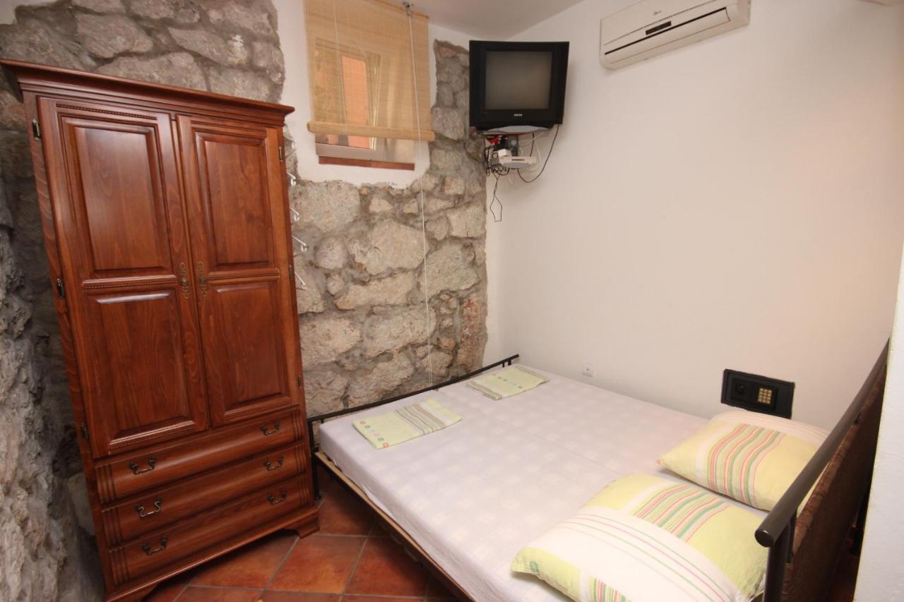 Apartments By The Sea Gradac, Makarska - 6661 Gradac  Dış mekan fotoğraf